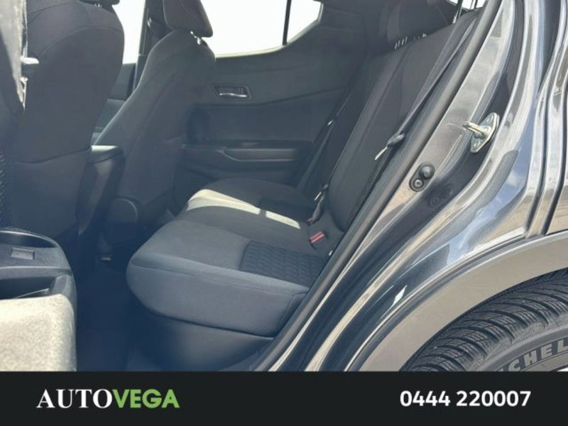 Toyota Toyota C-HR usata a Vicenza (10)