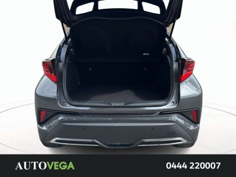 Toyota Toyota C-HR usata a Vicenza (11)