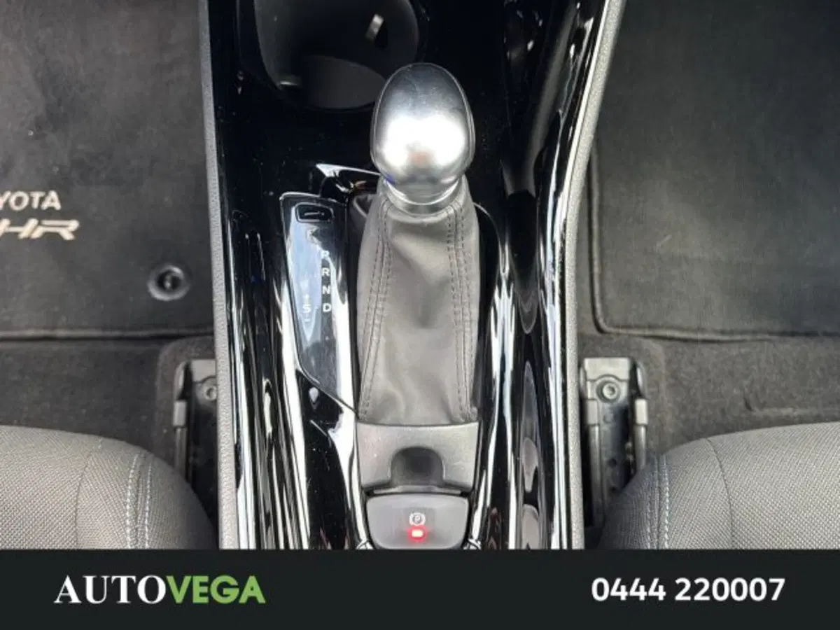 Toyota Toyota C-HR usata a Vicenza (17)
