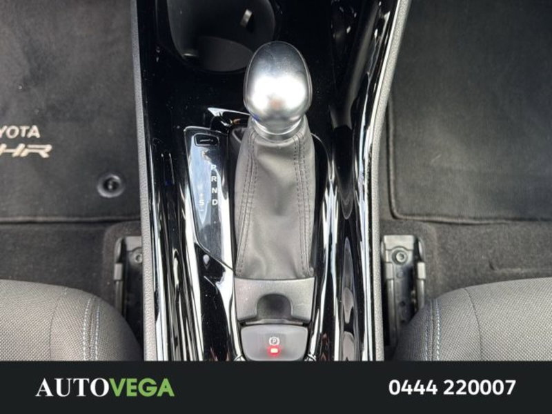 Toyota Toyota C-HR usata a Vicenza (17)