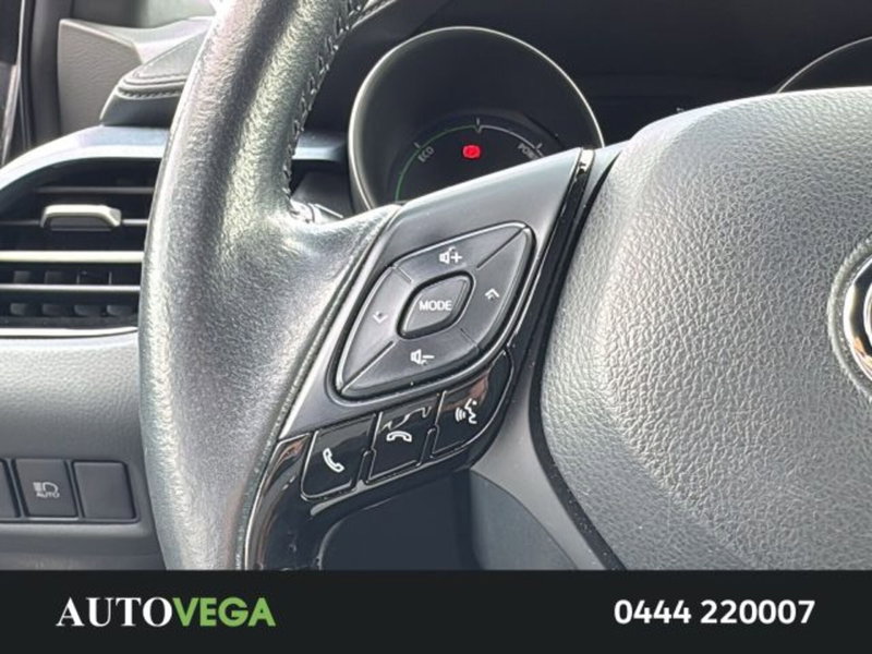 Toyota Toyota C-HR usata a Vicenza (18)