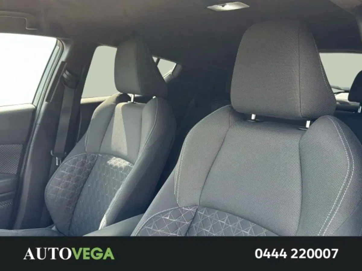 Toyota Toyota C-HR usata a Vicenza (9)