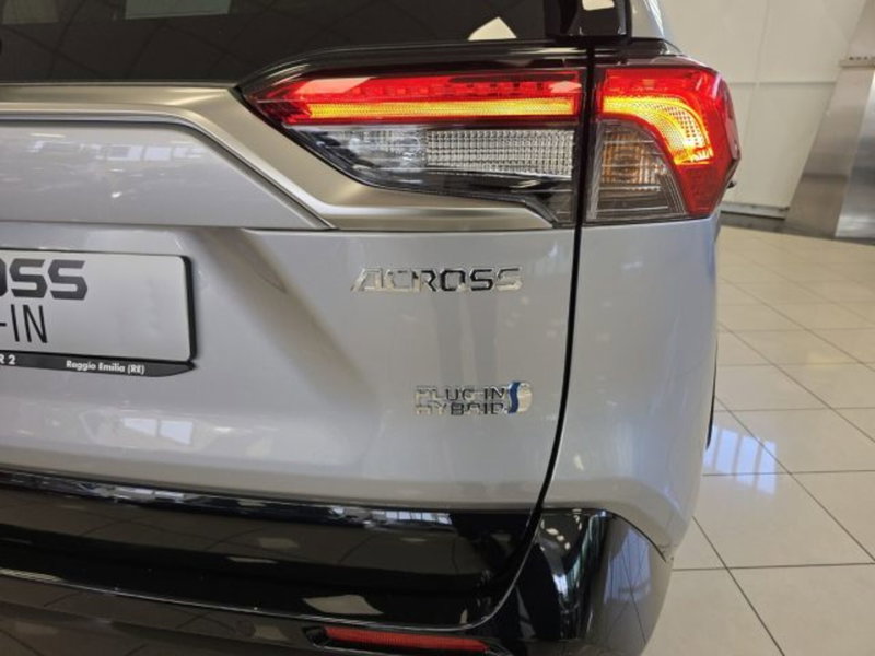 Suzuki Across nuova a Reggio Emilia (20)