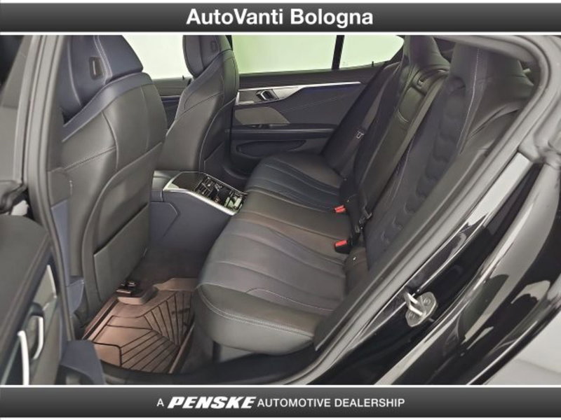 BMW Serie 8 Coupé usata a Bologna (12)
