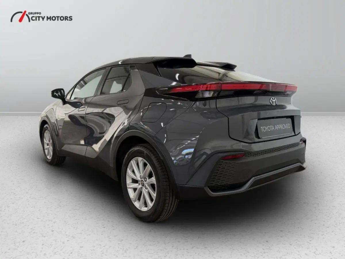 Toyota Toyota C-HR usata a Monza e Brianza (4)