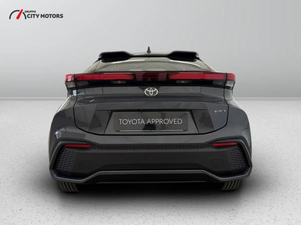 Toyota Toyota C-HR usata a Monza e Brianza (5)