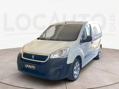 Peugeot Partner Furgone 1.6 HDi 90CV L1 3 posti Furgone Comfort del 2016 usata a Torino
