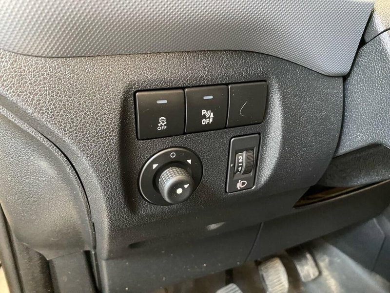 Peugeot Partner Furgone usata a Torino (12)