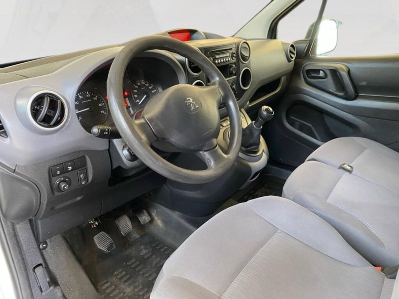 Peugeot Partner Furgone usata a Torino (5)