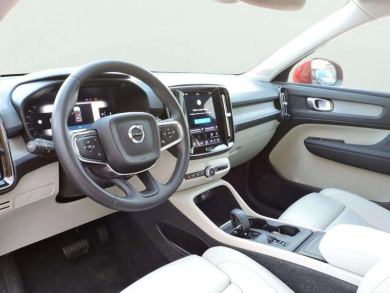 Volvo XC40 usata a Firenze (13)