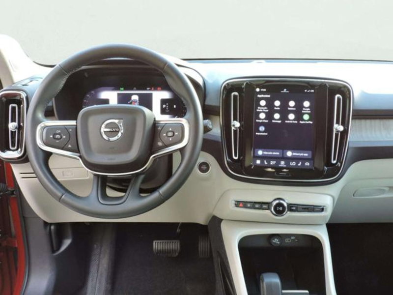 Volvo XC40 usata a Firenze (14)