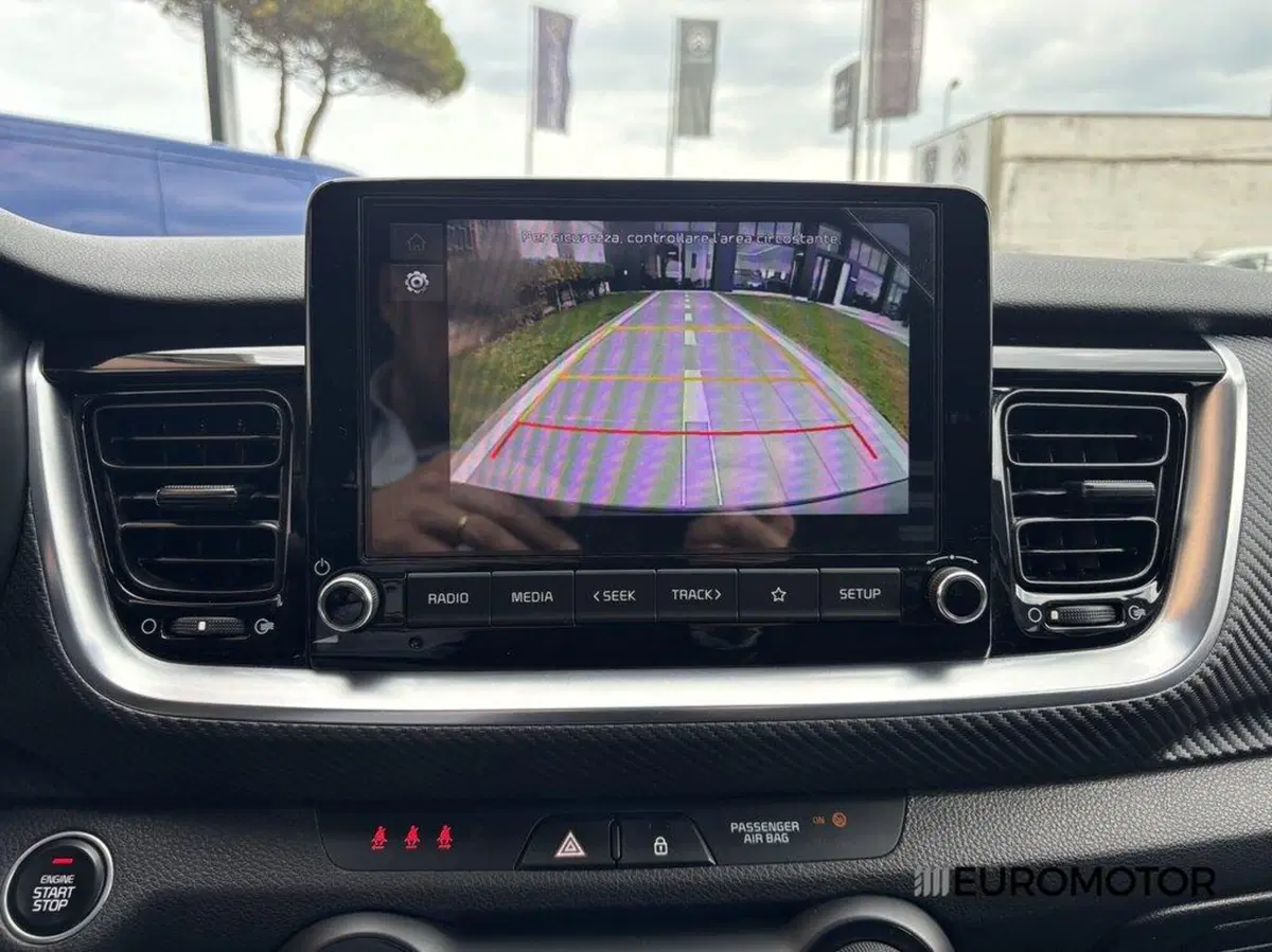 Kia Stonic usata a Bari (15)