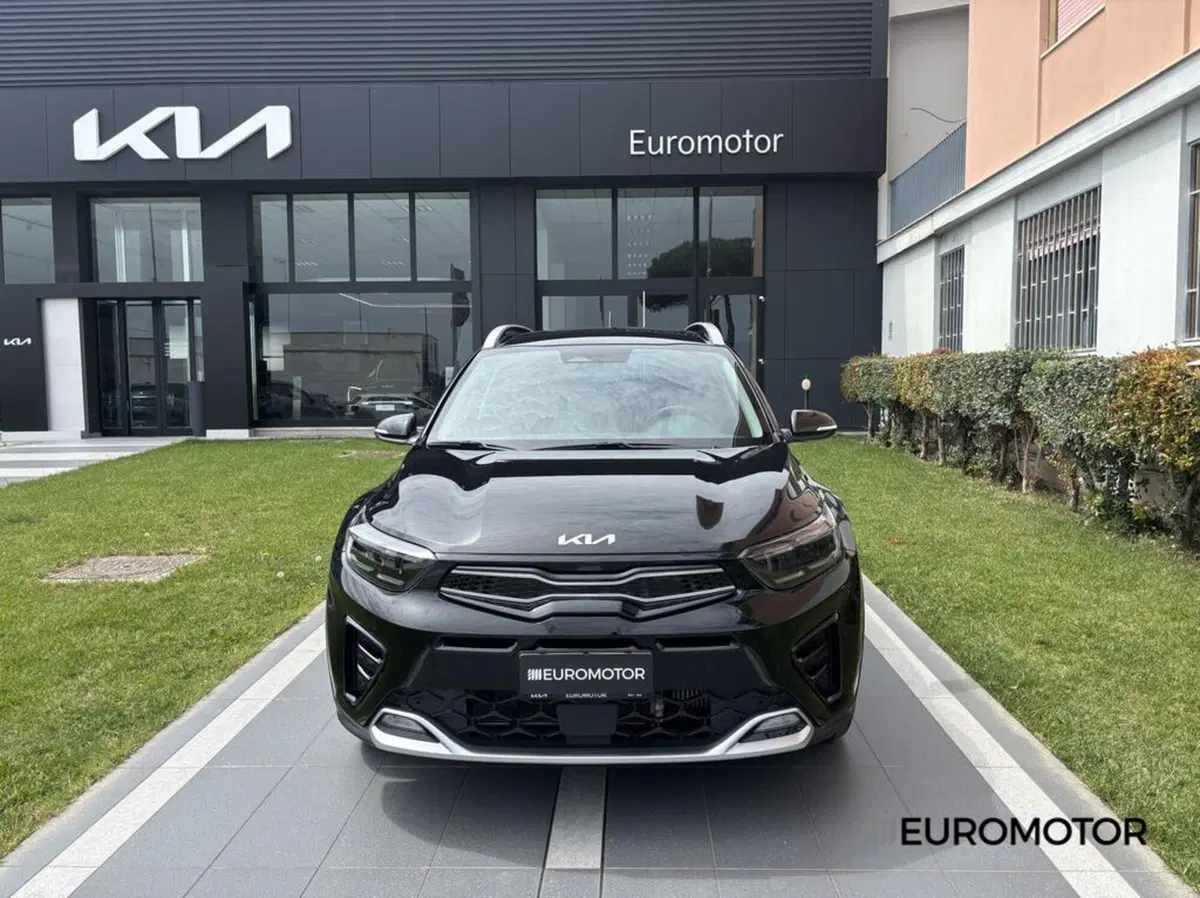 Kia Stonic usata a Bari (2)