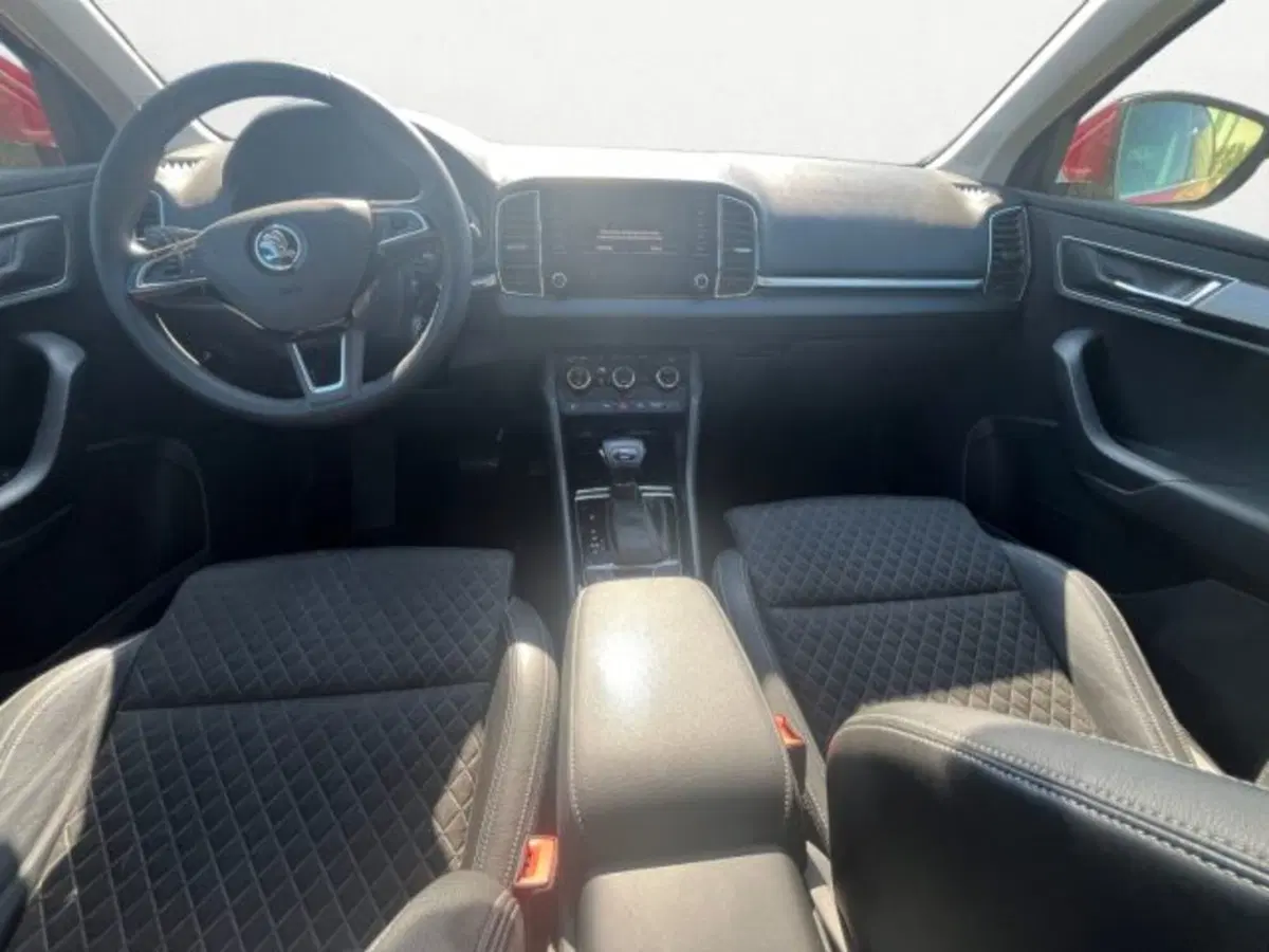 Skoda Karoq usata a Udine (12)
