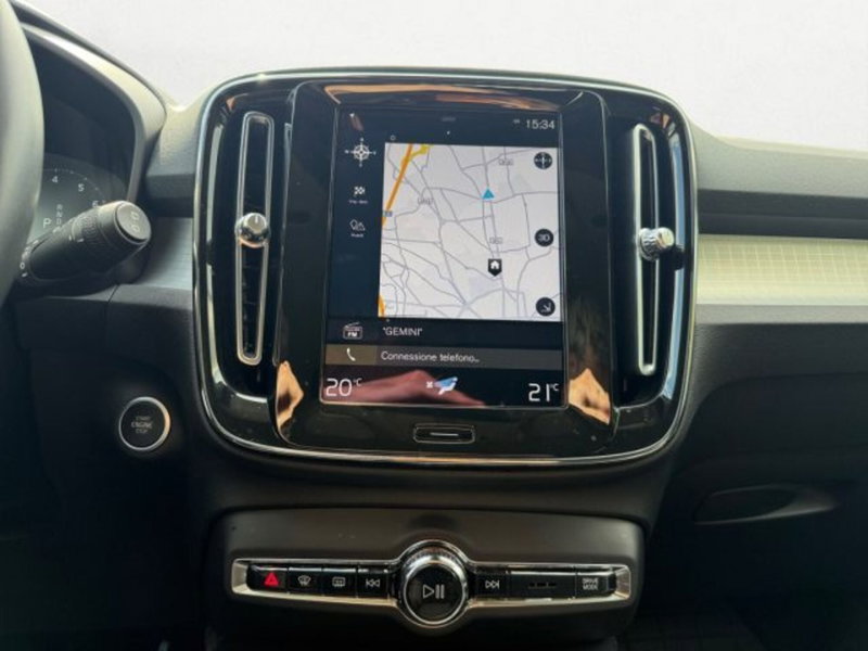Volvo XC40 usata a Udine (11)