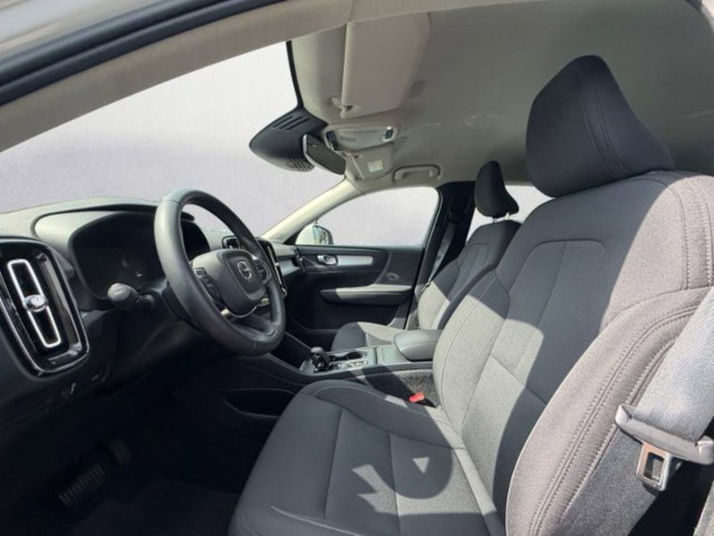 Volvo XC40 usata a Udine (6)