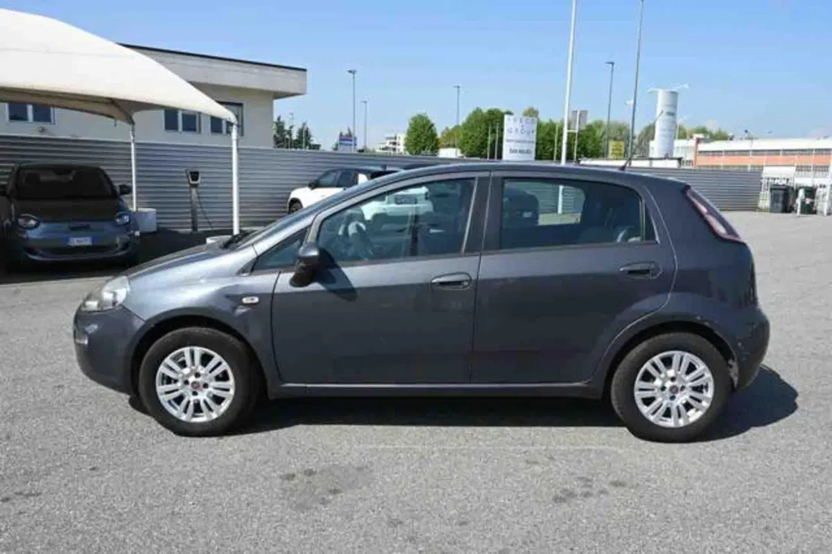 Fiat Punto usata a Torino (8)