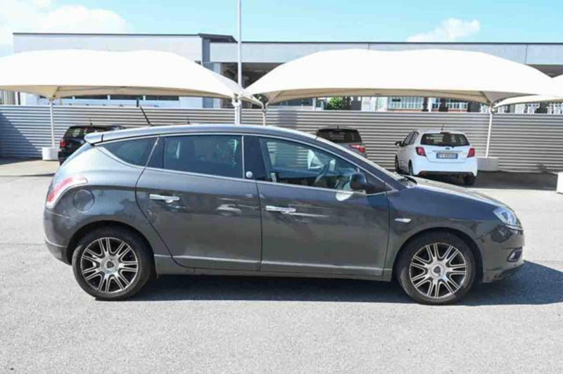 Lancia Delta usata a Torino (4)