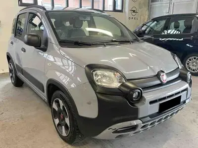 Fiat Panda Cross 1.0 firefly hybrid Cross s&amp;s 70cv 5p.ti del 2021 usata a Pianezza