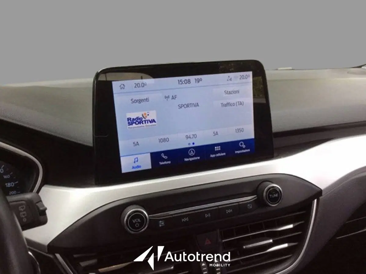 Ford Focus usata a Bari (8)