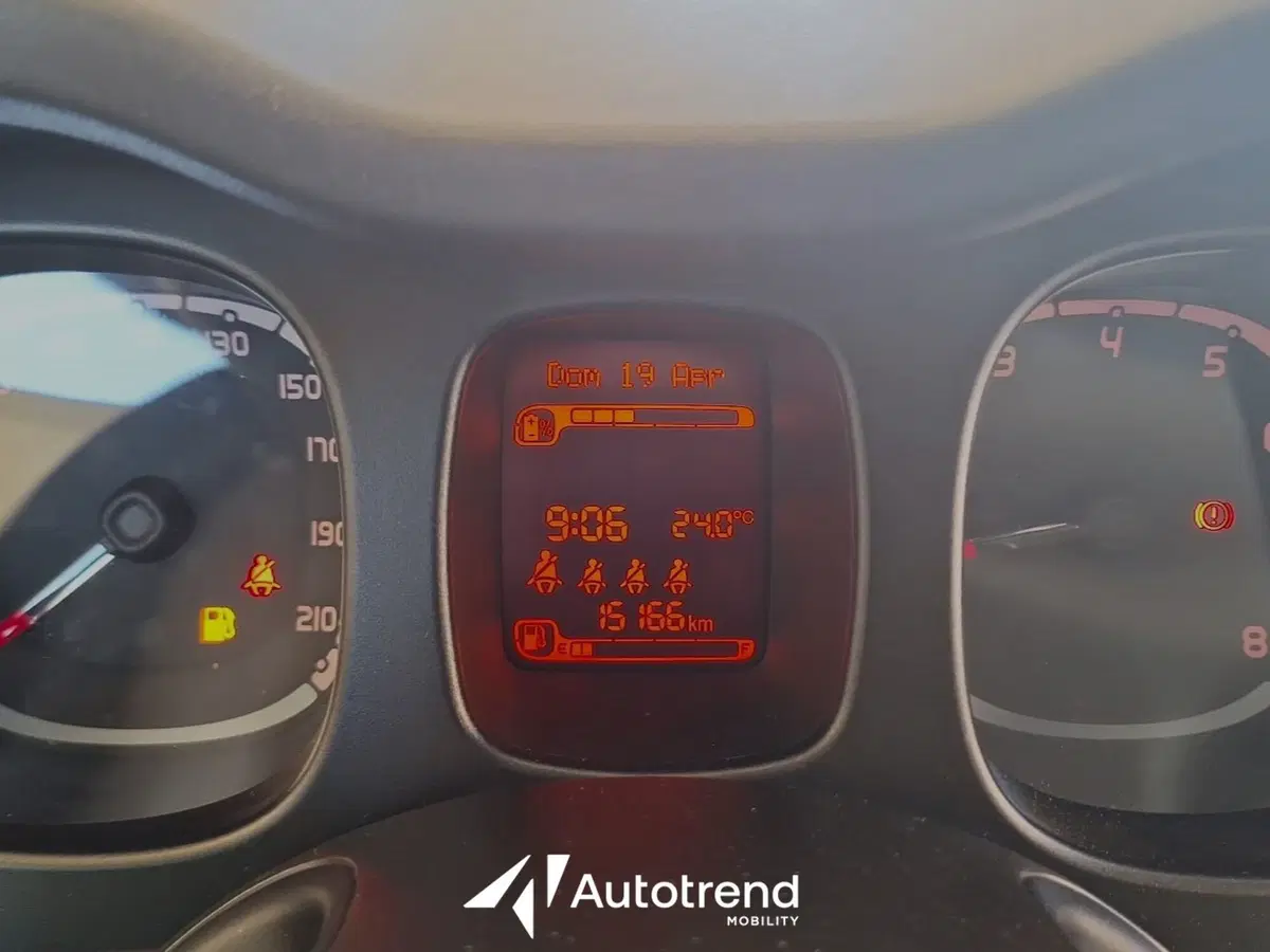 Fiat Panda Cross usata a Bari (8)