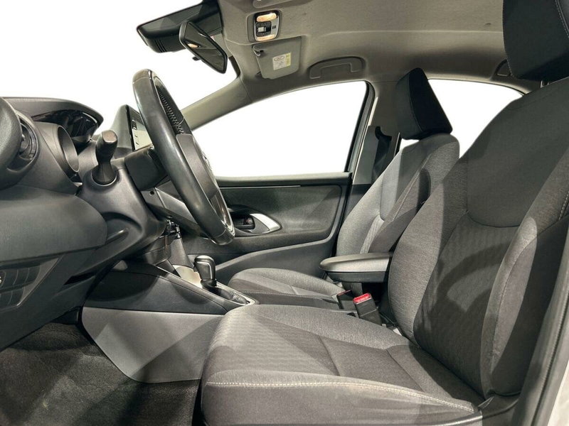 Toyota Yaris usata a Lecco (10)