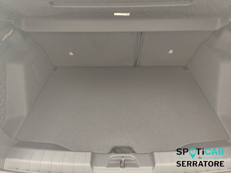 Jeep Avenger nuova a Como (16)