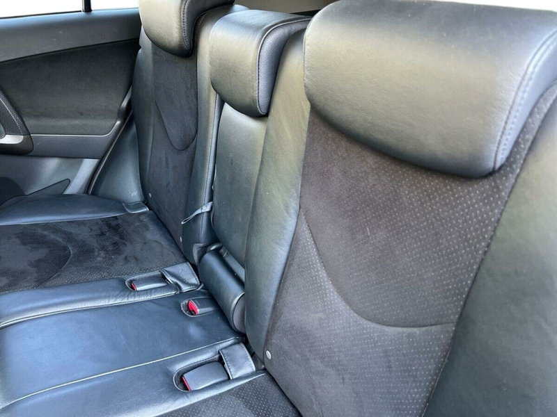 Toyota Rav4 usata a Sondrio (11)