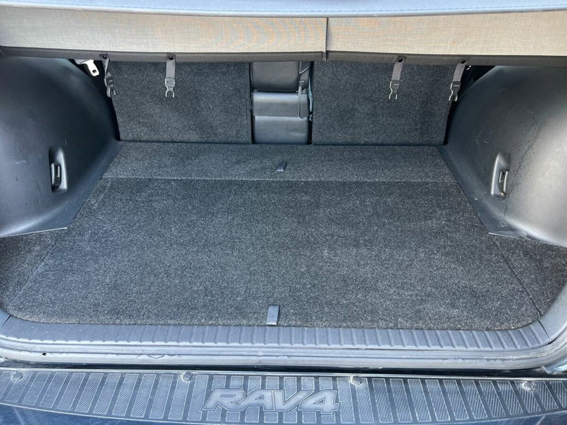 Toyota Rav4 usata a Sondrio (12)