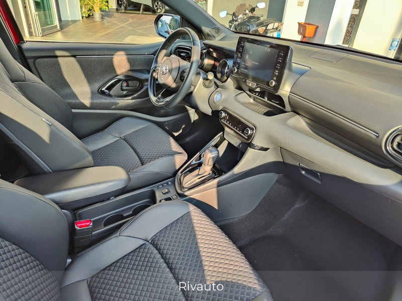 Toyota Yaris usata a Como (6)