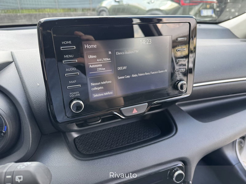 Toyota Yaris usata a Como (12)