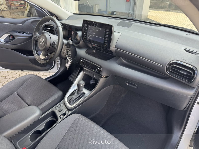 Toyota Yaris usata a Como (6)