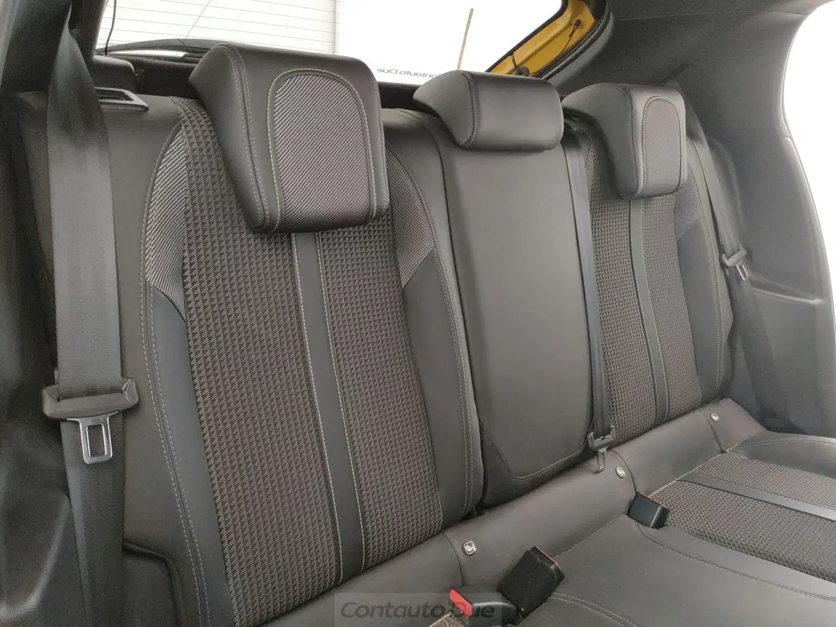 Peugeot 208 usata a Caserta (11)