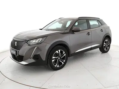 Peugeot 2008 BlueHDi 130 S&amp;S EAT8 Allure Navi Pack del 2020 usata a Teverola
