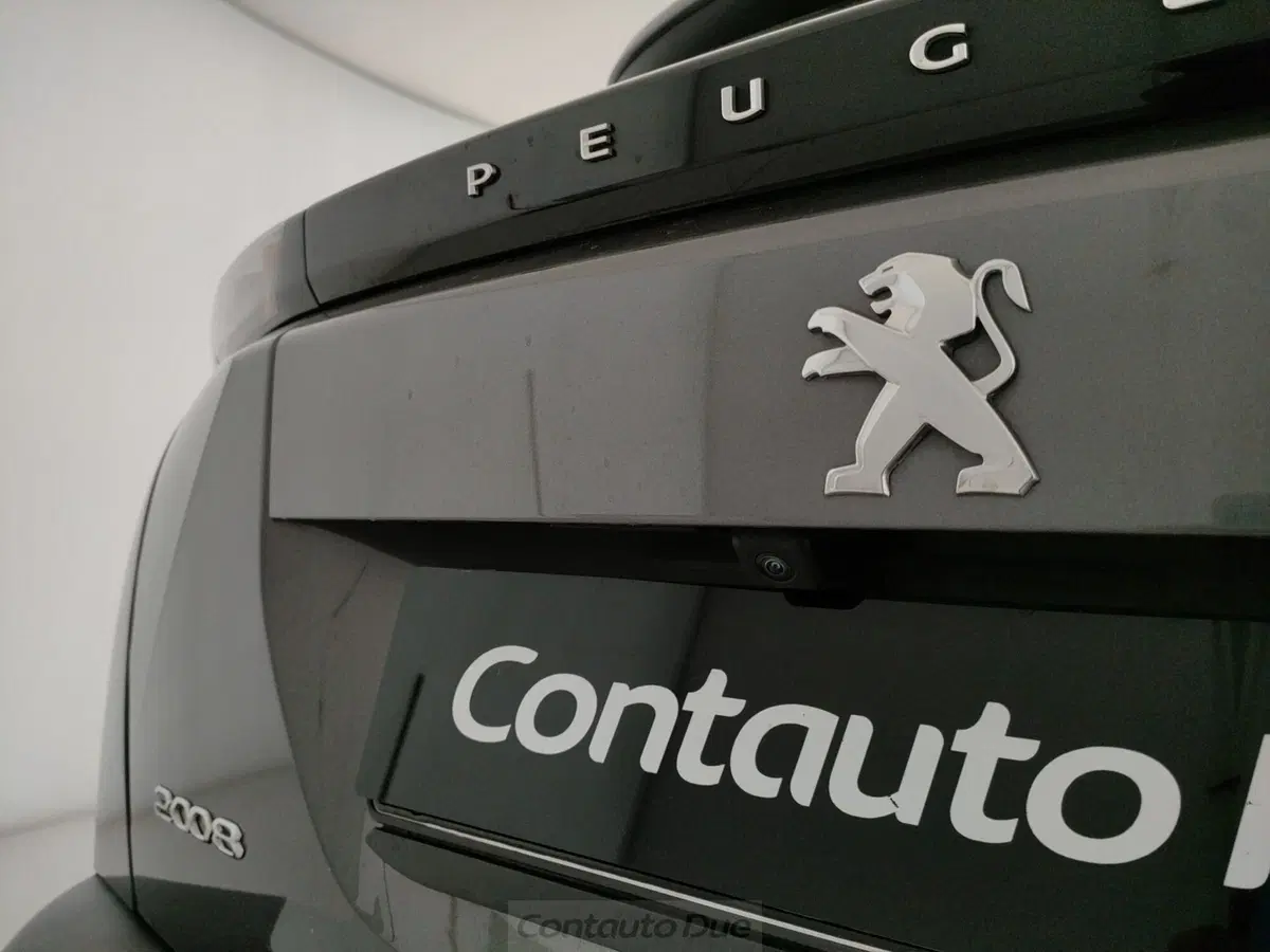 Peugeot 2008 usata a Caserta (9)