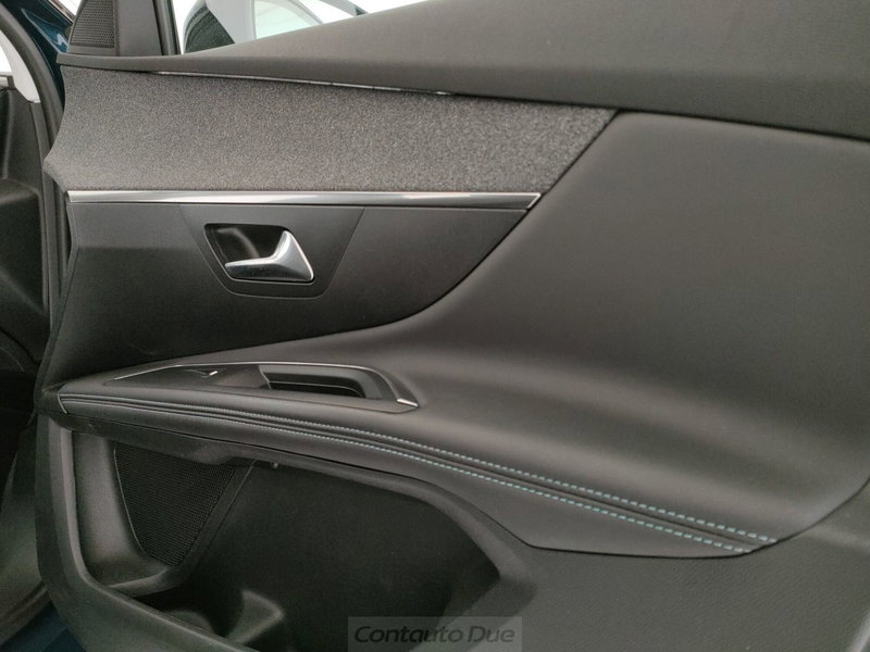 Peugeot 3008 usata a Caserta (18)