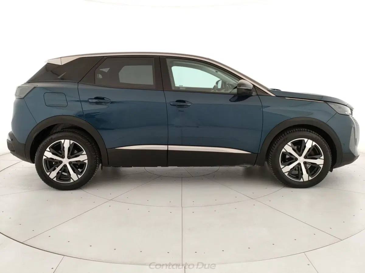 Peugeot 3008 usata a Caserta (4)