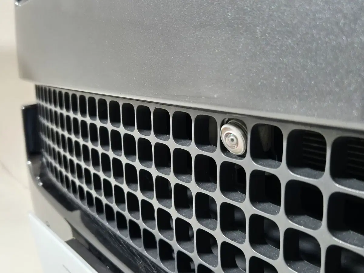 Land Rover Defender usata a Torino (19)
