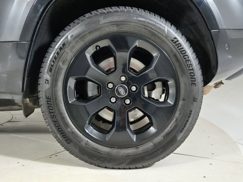 Land Rover Defender usata a Torino (9)