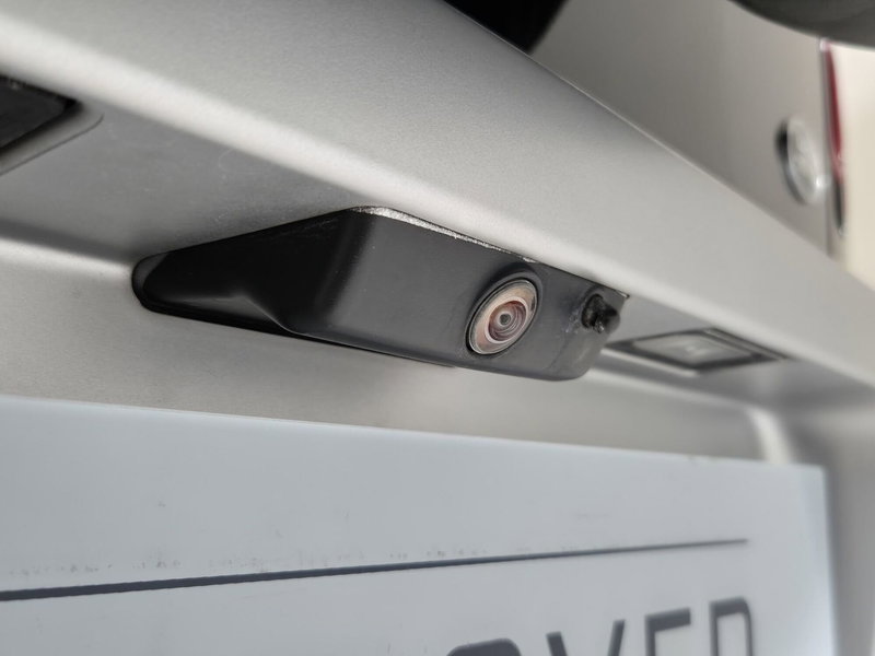 Land Rover Defender usata a Torino (20)