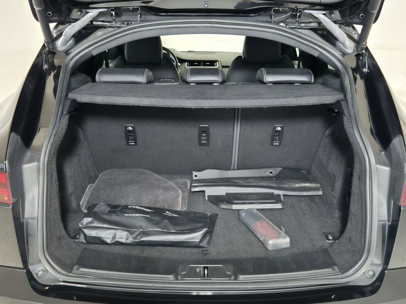 Jaguar E-Pace usata a Torino (13)