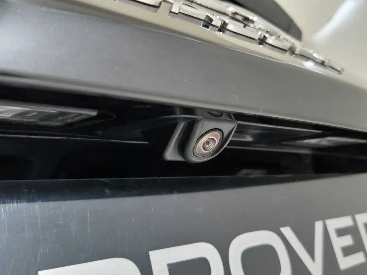 Jaguar E-Pace usata a Torino (18)
