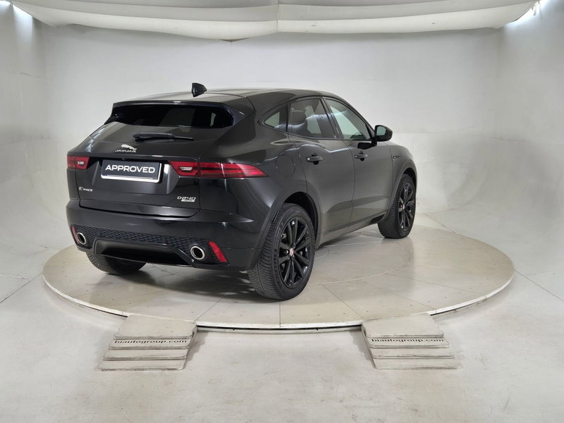 Jaguar E-Pace usata a Torino (2)