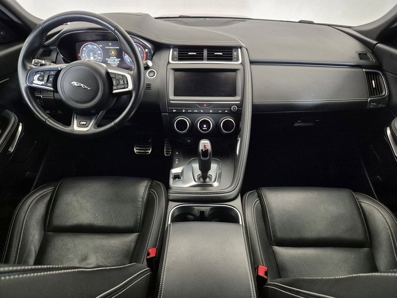 Jaguar E-Pace usata a Torino (4)