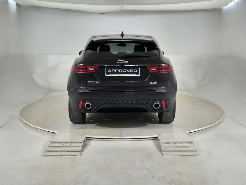 Jaguar E-Pace usata a Torino (7)