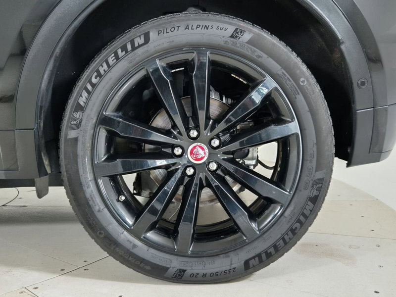 Jaguar E-Pace usata a Torino (9)