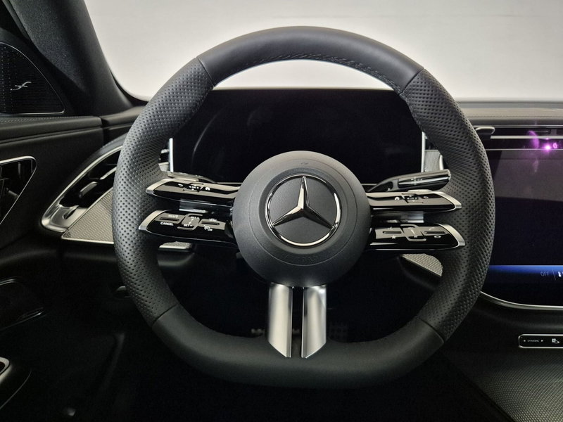 Mercedes-Benz Classe E usata a Torino (9)