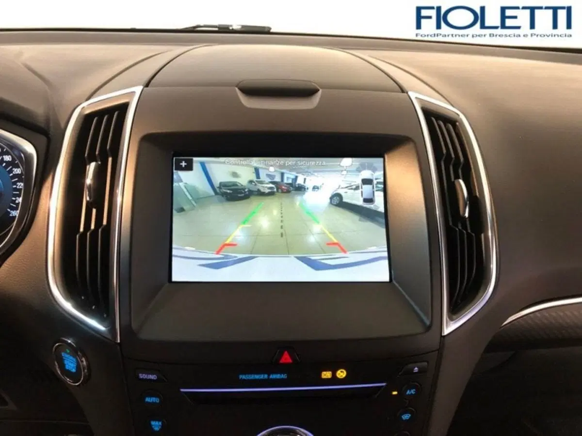 Ford Edge usata a Brescia (8)
