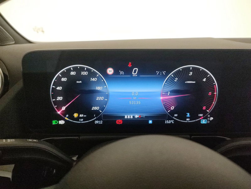 Mercedes-Benz GLA SUV usata a Alessandria (14)