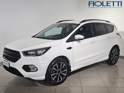 Ford Kuga 1.5 TDCI 120 CV S&amp;S 2WD Powershift ST-Line del 2018 usata a Concesio